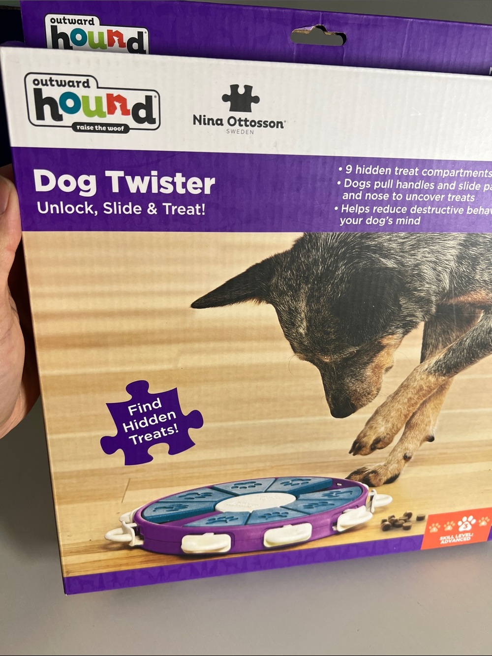 Nina Ottosson Dog Twister Interactive
Enrichment Level 3 Advance  Orig $38